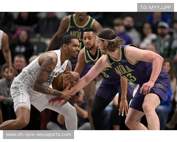 赛场突发独行侠主力受伤离场全程记录全场球员面色凝重比赛中断